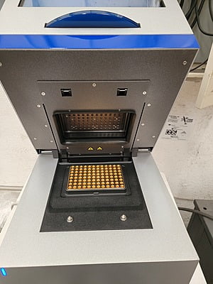-Termociclador QIAquant 96 5plex (115 V) - Qiagen -Termociclador QIAquant 96 5plex (115 V) - Qiagen