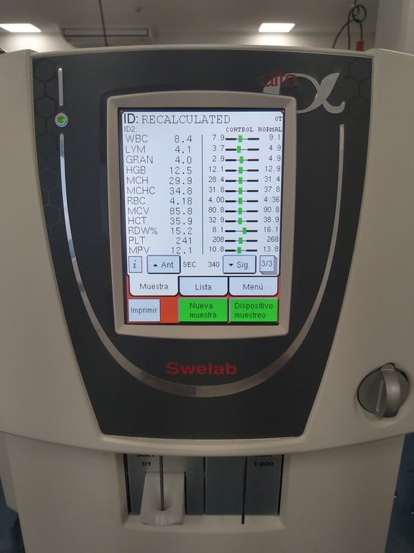 1400024 Alfa Auto Sampler Contador Hemat c/lector BD20p - SWELAB 1400024 Alfa Auto Sampler Contador Hemat c/lector BD20p - SWELAB